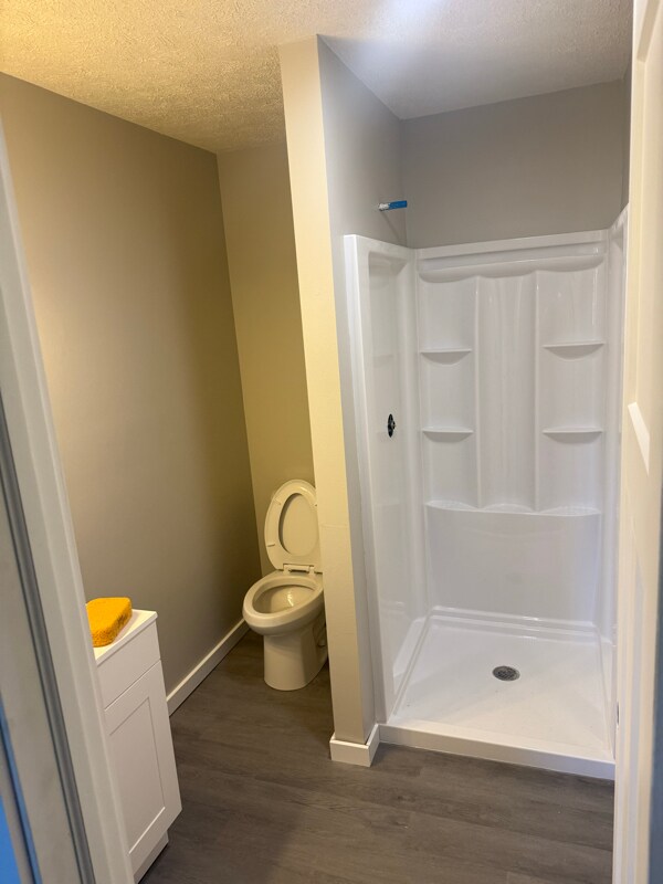 Building Photo - 4351 W Weaver Rd