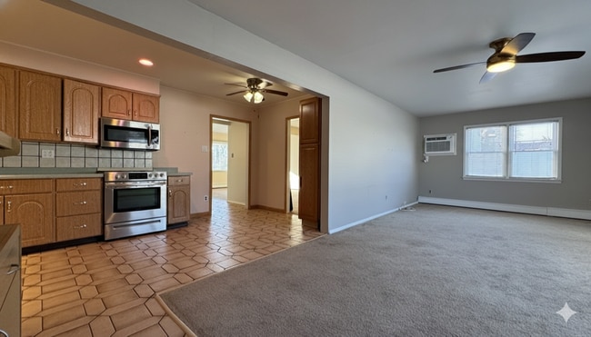 Building Photo - 333 Loring Rd