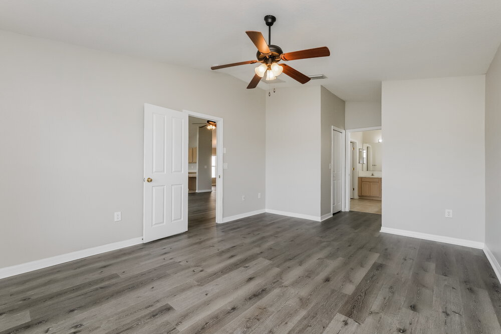 Building Photo - 6613 Cambridge Park Dr