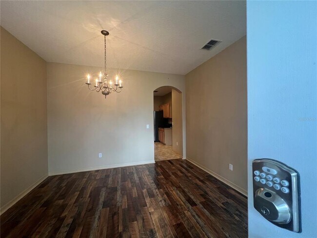 Building Photo - 9855 Secret Cove Ln