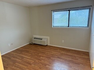 Building Photo - 5266 Grafton Rd