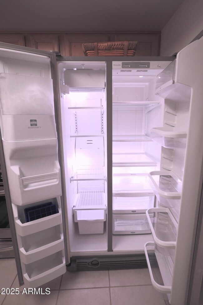 Building Photo - 7820 E Camelback Rd