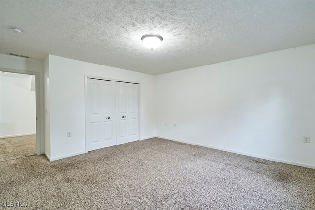 Building Photo - 1747 Blase Nemeth Rd