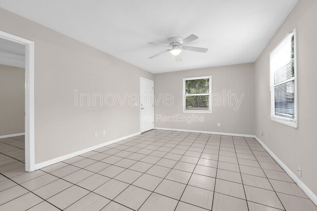 Building Photo - 5119 Curry Ford Rd