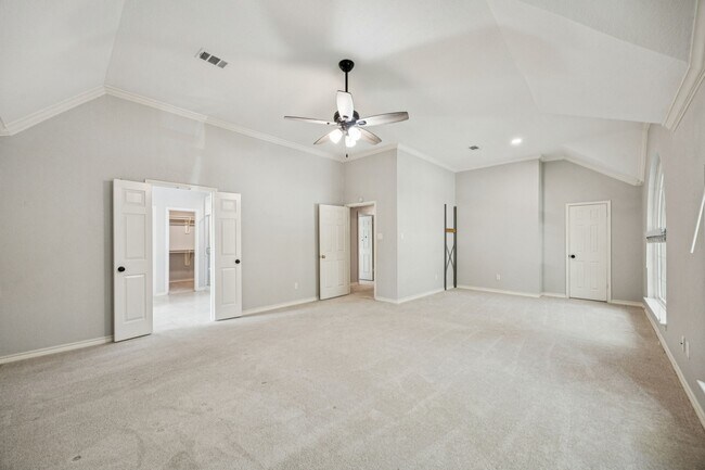 Building Photo - 16802 Willow Bend Ct