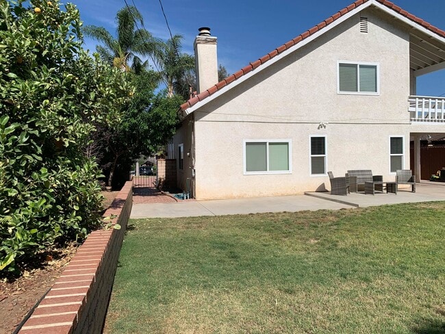 Backyard - 20305 Klyne St