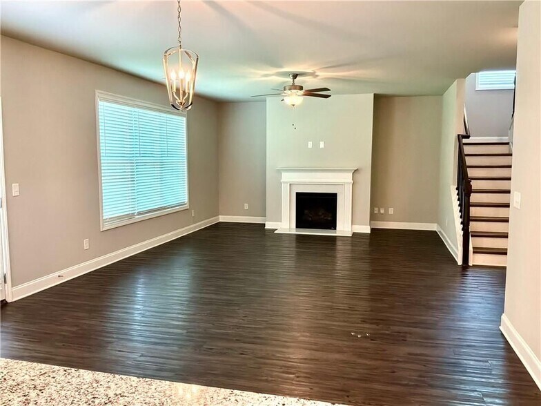 Building Photo - 3627 BRYANT Mdw Cir
