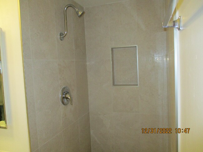 Building Photo - 100 S El Camino Real