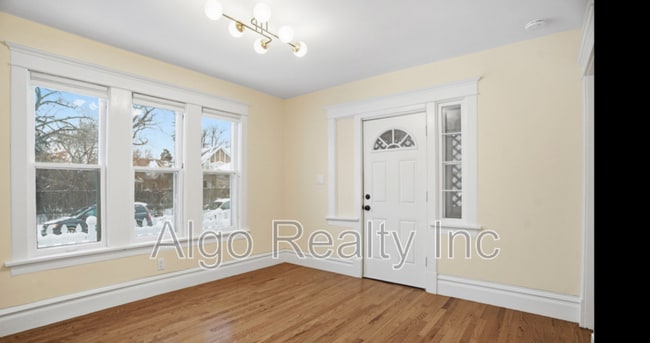 Building Photo - 308 E 39th St