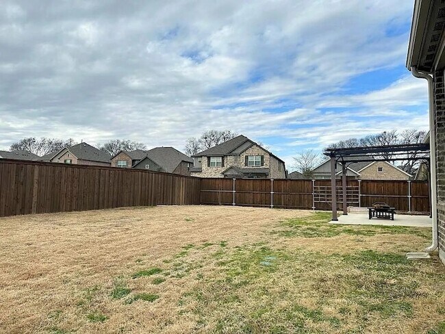 Building Photo - 5491 Blue Quail Dr