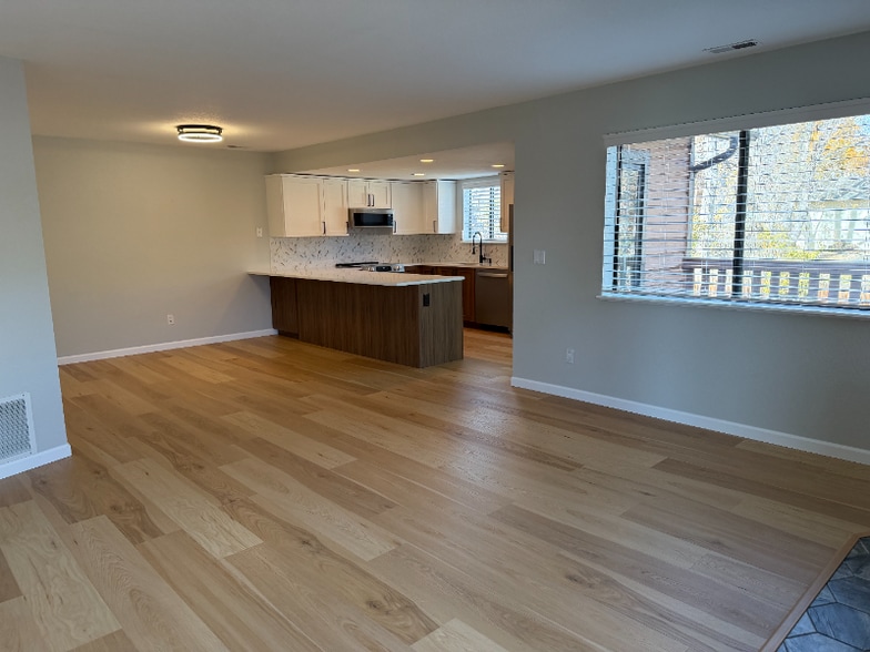 Building Photo - 9543 W 89th Cir