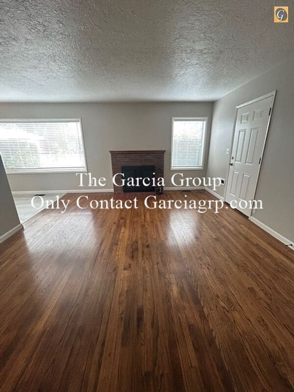Building Photo - 3423-3435 SE 78th Ave