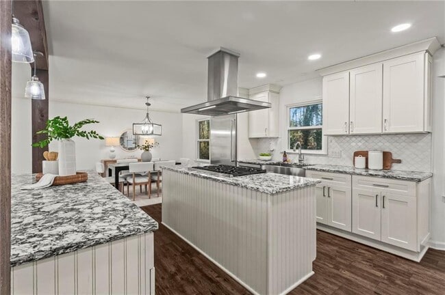 Building Photo - 1106 Aurora Ct