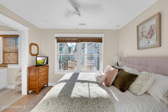 Building Photo - 27 Shell Rd