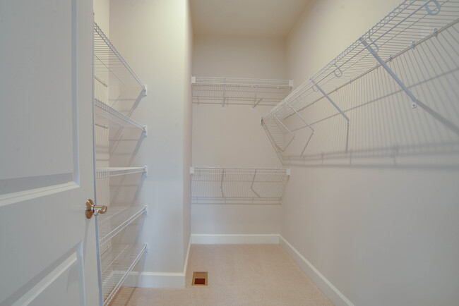 Master Closet - 1419 Cottage St SW