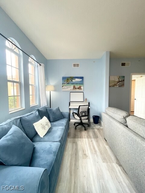 Building Photo - 15645 Ocean Walk Circle