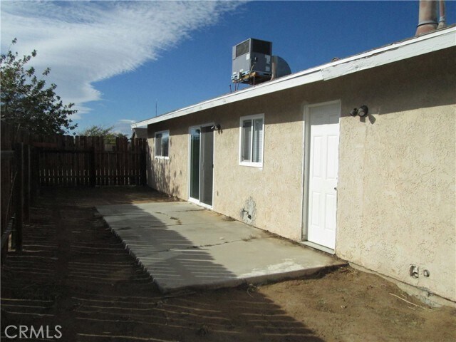 Building Photo - 10674 Kiowa Rd