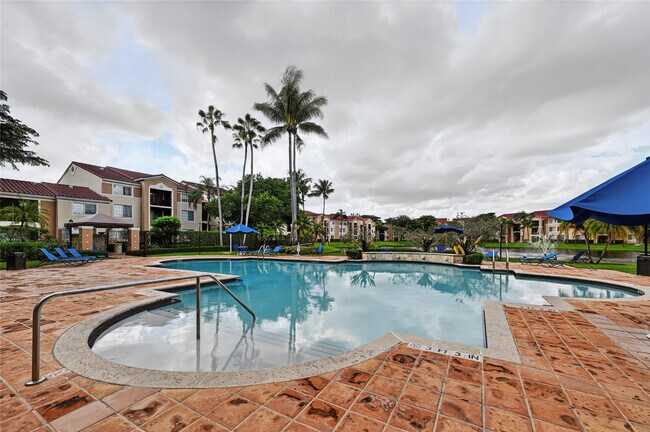 Building Photo - 2011 Renaissance Blvd