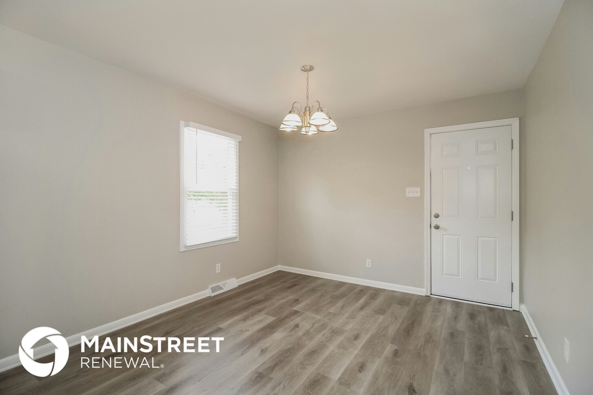 Building Photo - 3200 Flanders Ct