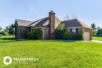 Building Photo - 300 Wava Dr