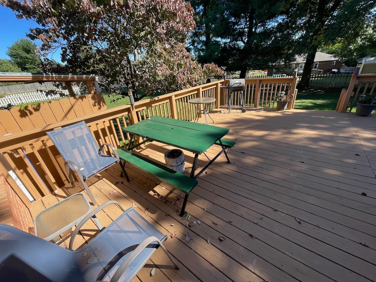 Building Photo - 145 Ridgeway Dr W