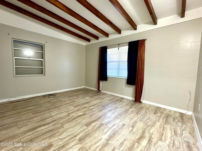 Building Photo - 1004 Green Rd