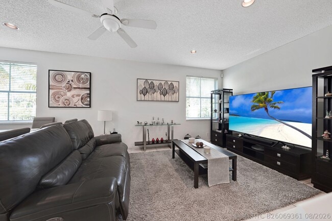 Building Photo - 1457 Banyan Way