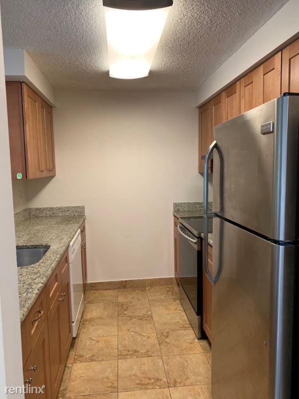 Building Photo - 2 br, 2 bath Condo - 8602 Tamarron Drive