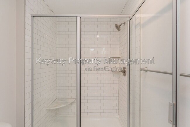 Building Photo - 319 Sumac Trail