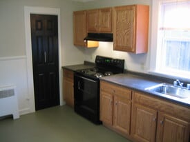 Building Photo - 50 3rd Ave