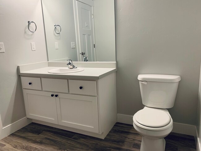 Building Photo - 3724 W 1850 N