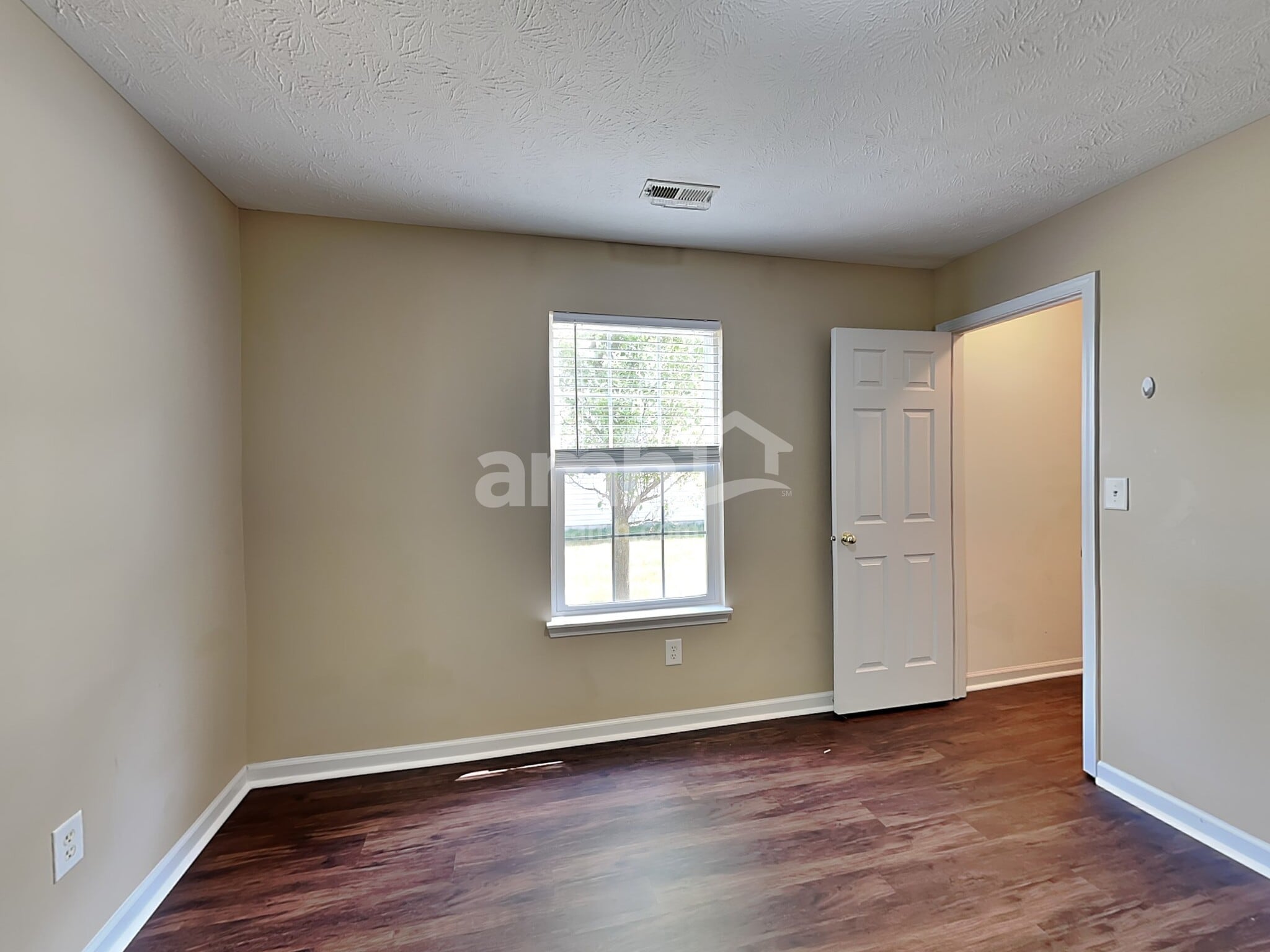 Building Photo - 5884 W Falling Waters Dr