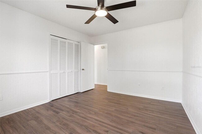 Building Photo - 7326 Wethersfield Dr