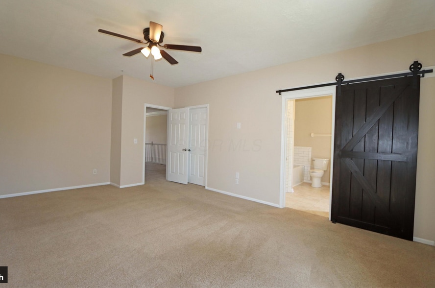 Building Photo - 6017 Craughwell Ln