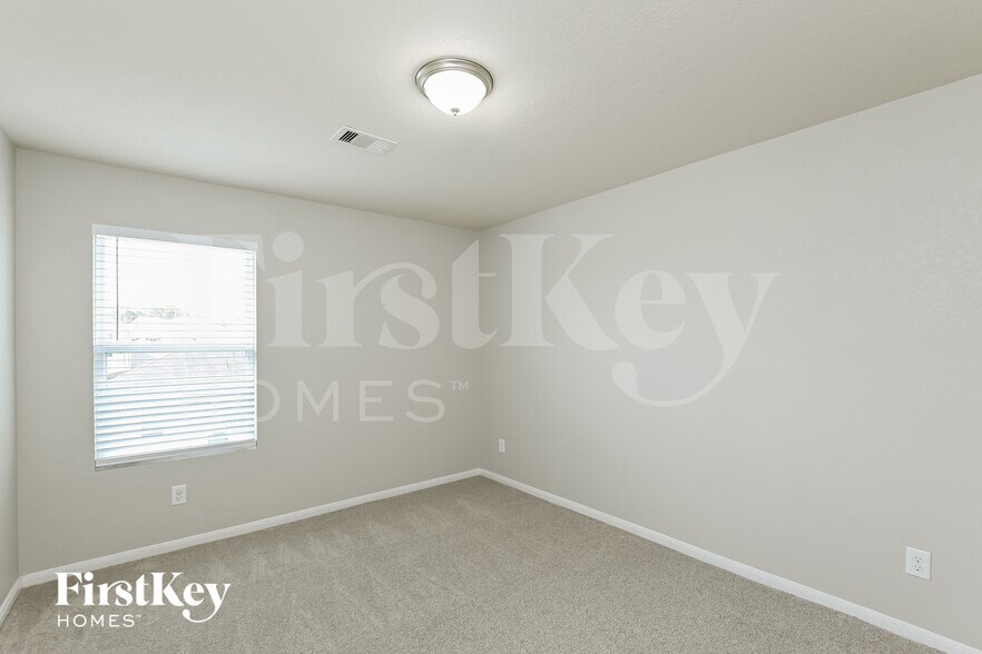 Building Photo - 14902 Holland Grove Ct