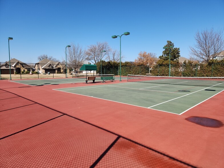 Tennis courts - 928 Lighthouse Ln