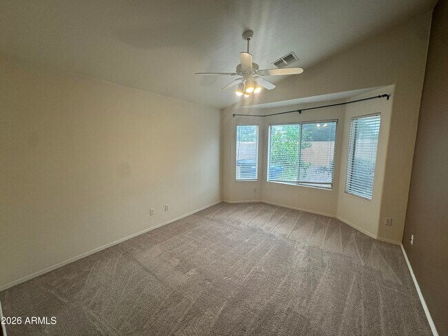 Building Photo - 7187 S Parkside Dr