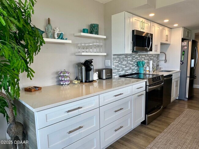 Building Photo - 2900 N Atlantic Ave