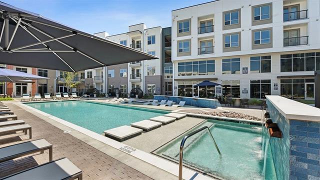 Building Photo - 1735 N Greenville Ave