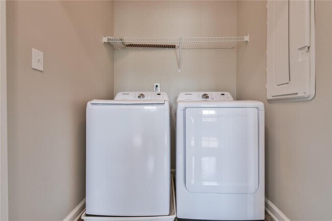 Building Photo - 354 Provenance Dr