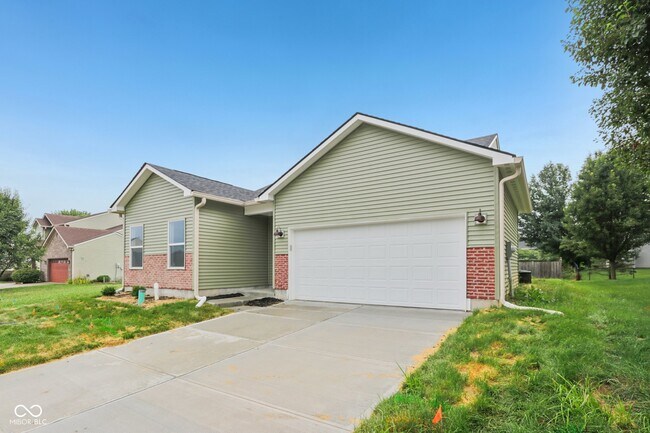Building Photo - 8355 Fieldfare Way
