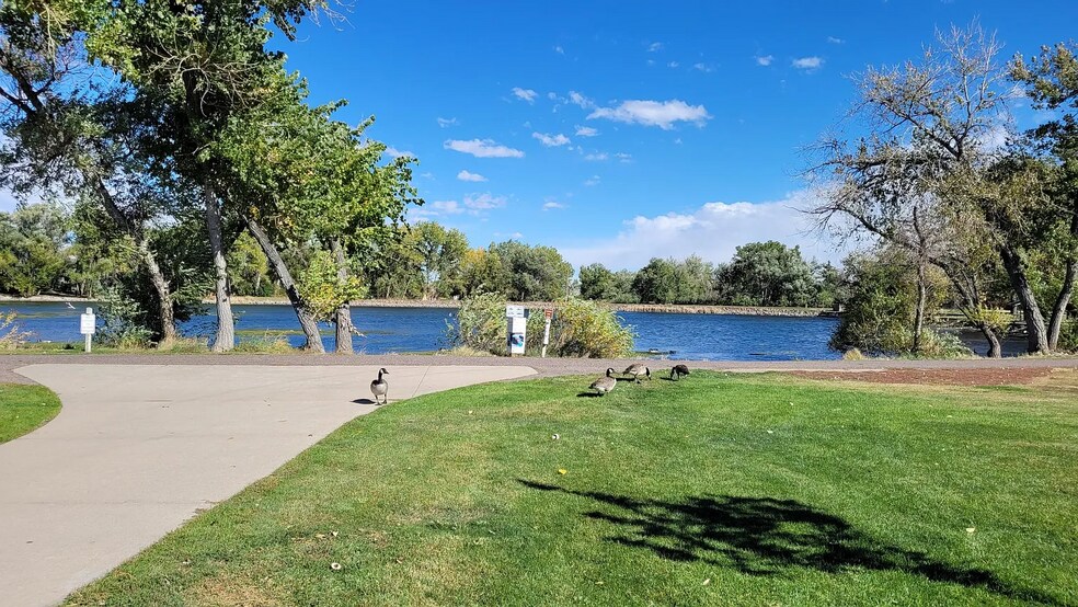 Building Photo - 10890 W Evans Ave