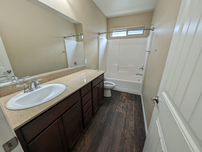 Building Photo - 3719 Gilmore Creek St