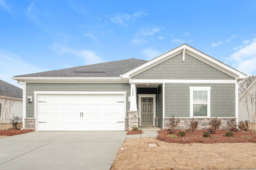 Building Photo - 1200 Sweet Pea St