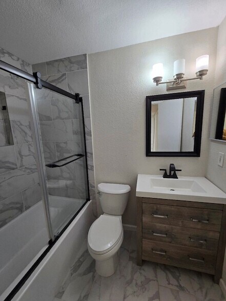 Building Photo - 5640 Birchmont Dr