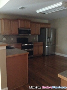 Building Photo - 2082 Wicker Wood Way