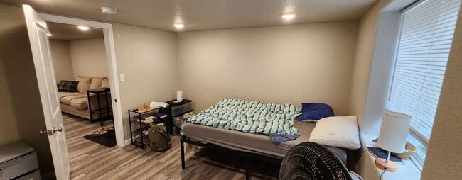Building Photo - 3-Bed, 2-Bath Beauty in a Can’t-Miss Locat...
