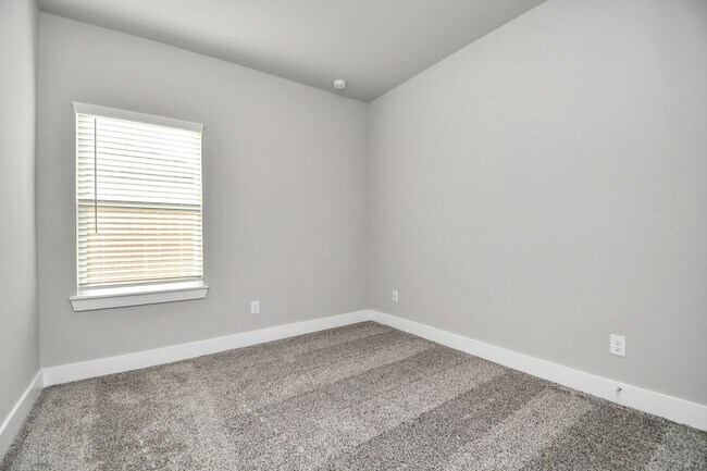 Building Photo - Welcome to the Elm — Single-Level Charm, Modern Style.
