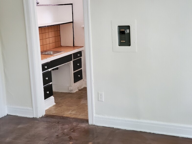 Building Photo - 335 S Rampart Blvd