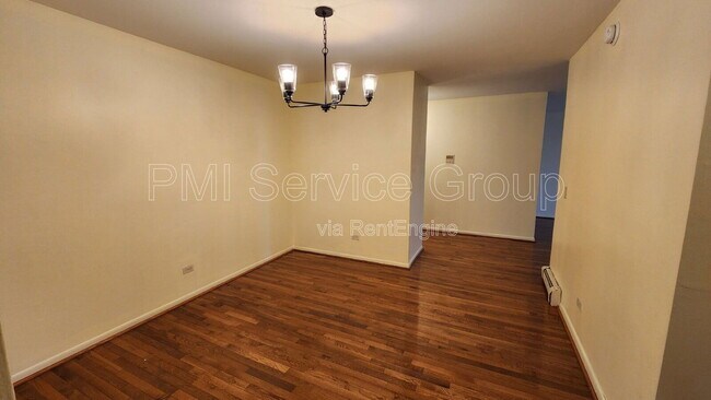 Building Photo - 2331 Ogden Ave